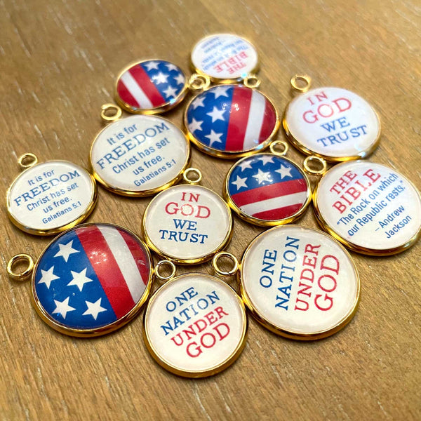 I Love America – Glass Scripture Charms for Jewelry Making, 16mm, 20mm, Gold